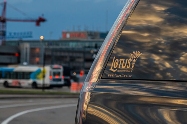 lotuslimomontreal Cadillac escalade - Montréal Limousine | Lotus Limo