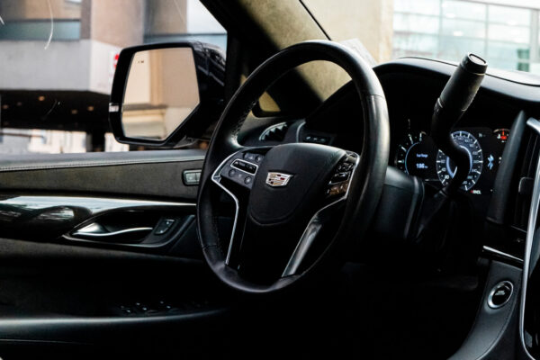 lotuslimoride Cadillac escalade - Montréal Limousine | Lotus Limo